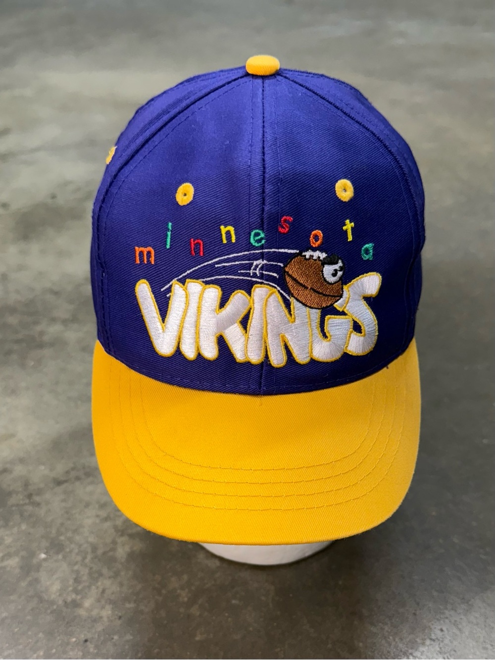 Vintage 90s Minnesota Vikings Logo Athletic Youth Snapback Hat
